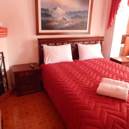Hostal Imperial Кито Екстериор снимка