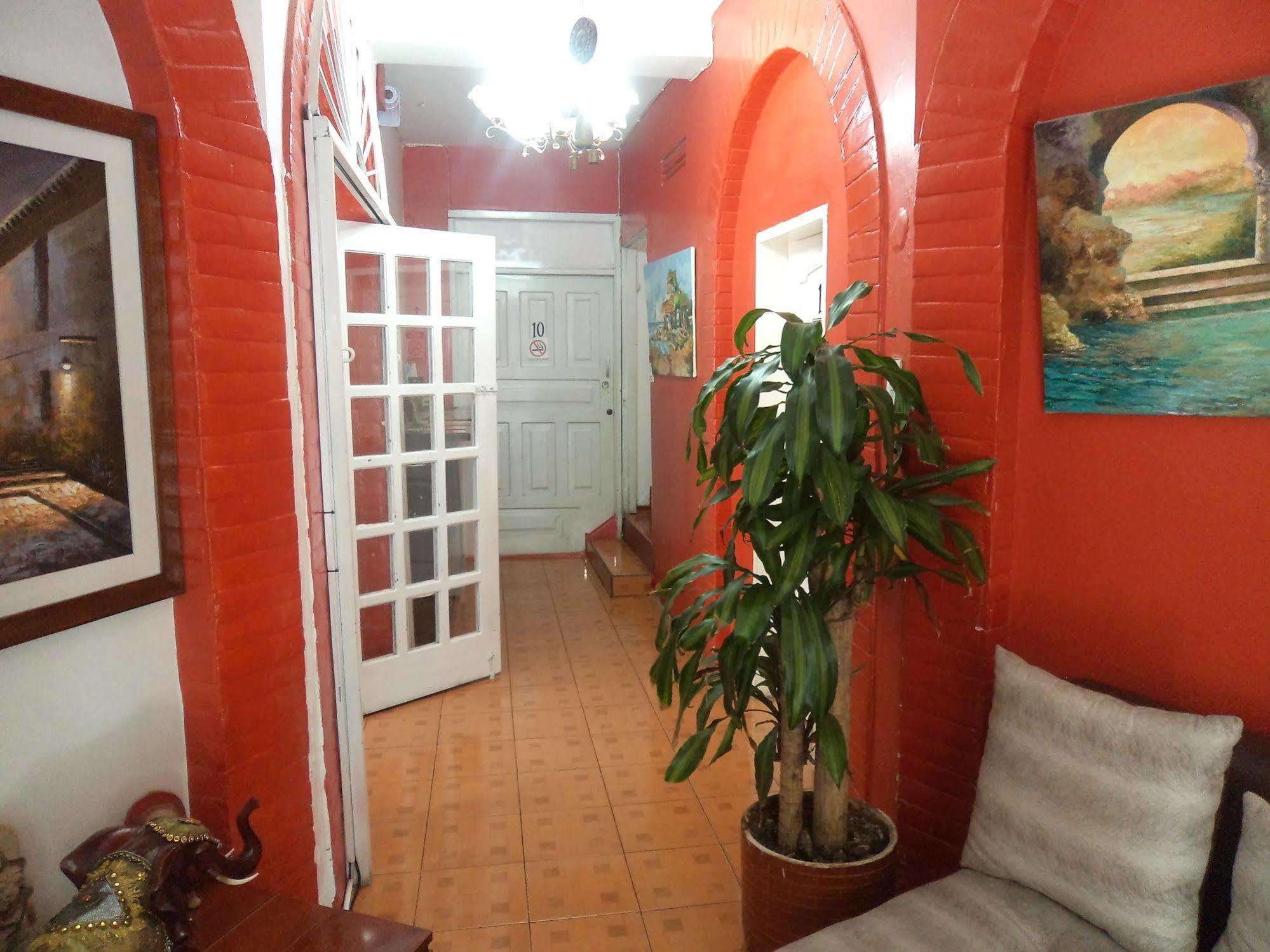 Hostal Imperial Кито Екстериор снимка