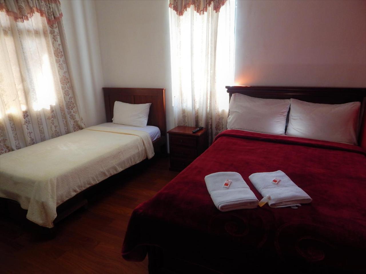 Hostal Imperial Кито Екстериор снимка