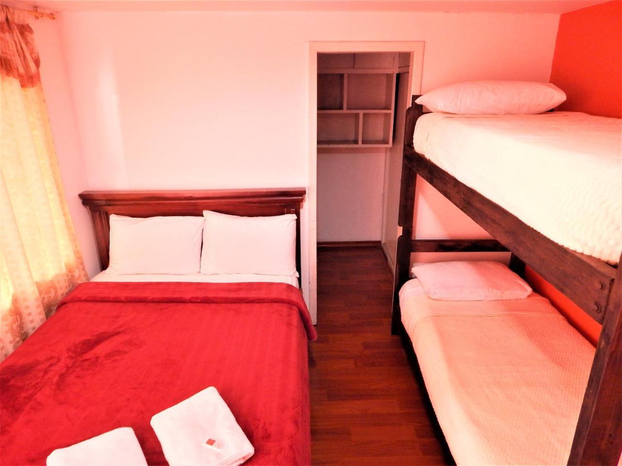Hostal Imperial Кито Екстериор снимка