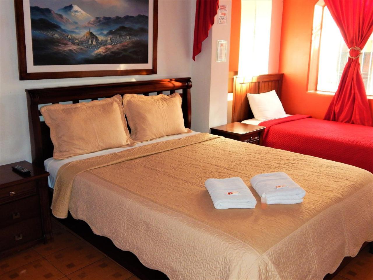 Hostal Imperial Кито Екстериор снимка