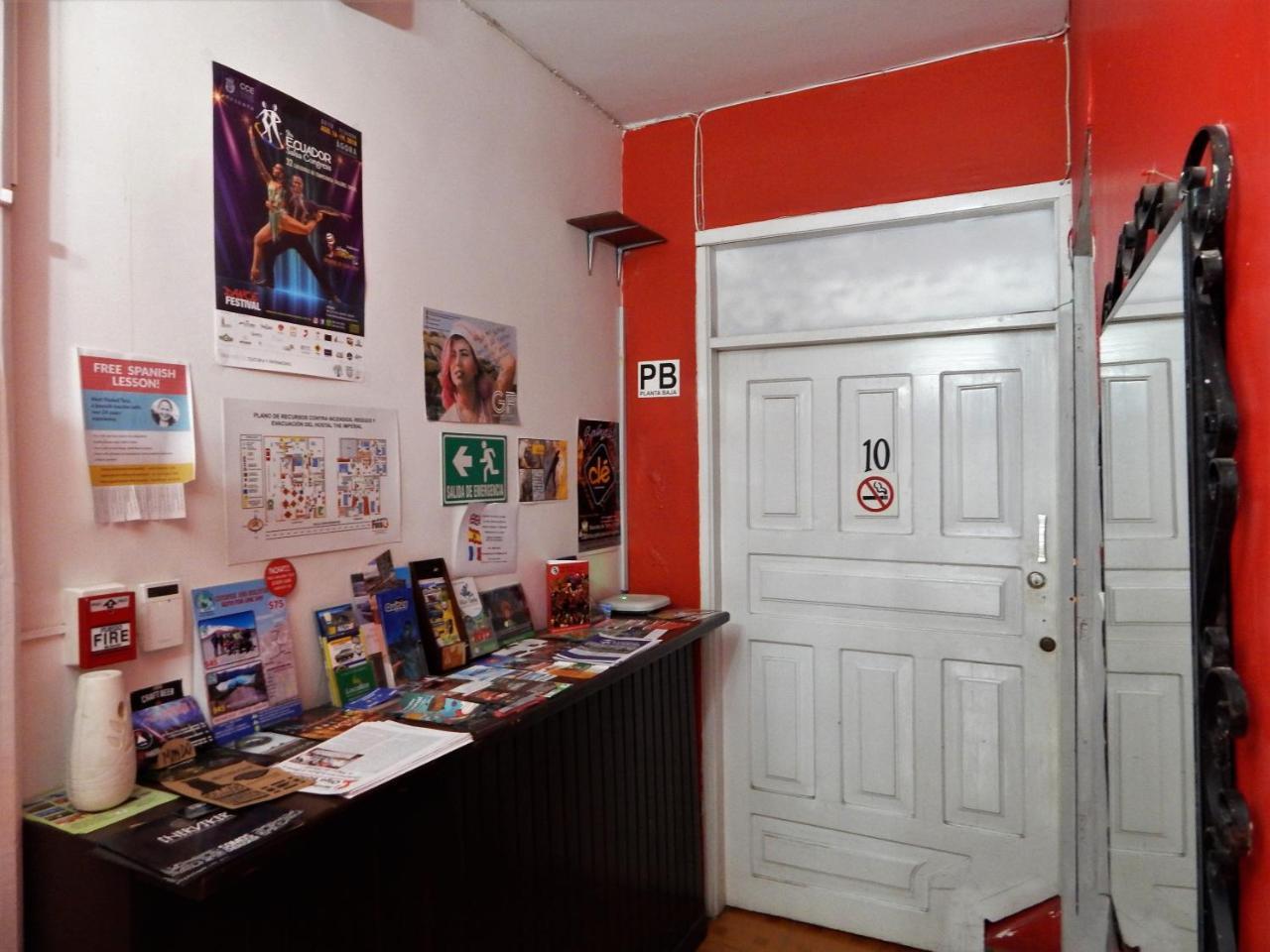 Hostal Imperial Кито Екстериор снимка