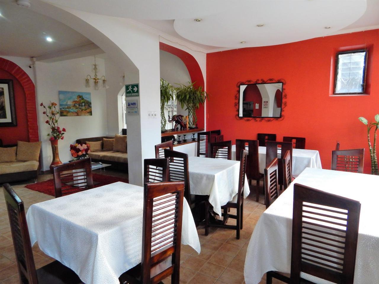 Hostal Imperial Кито Екстериор снимка