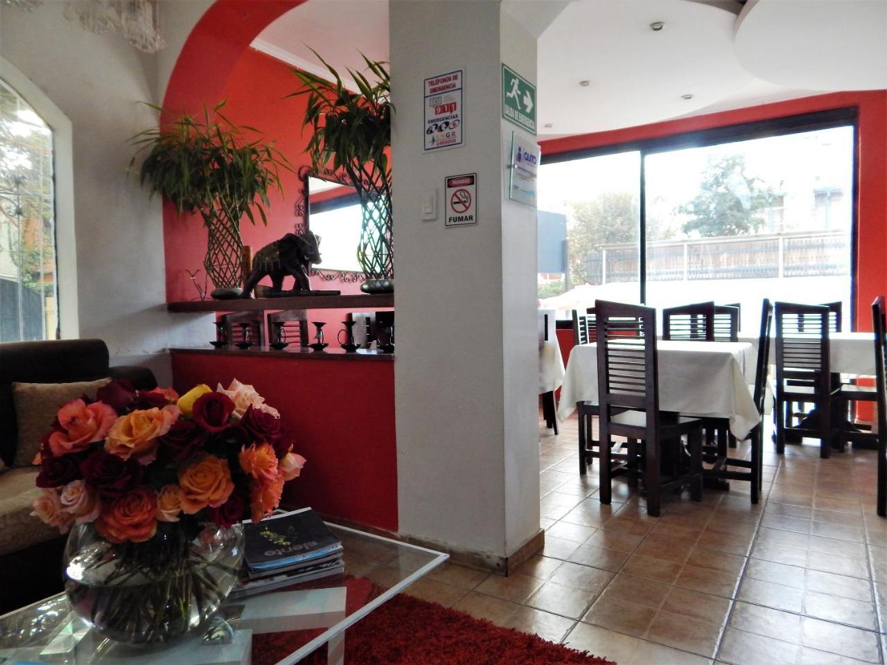 Hostal Imperial Кито Екстериор снимка