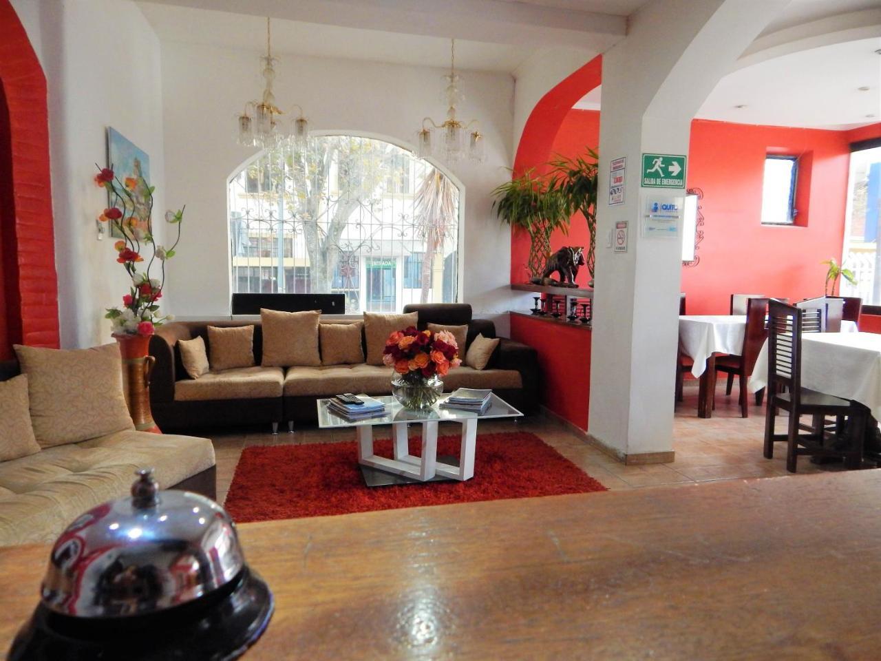 Hostal Imperial Кито Екстериор снимка
