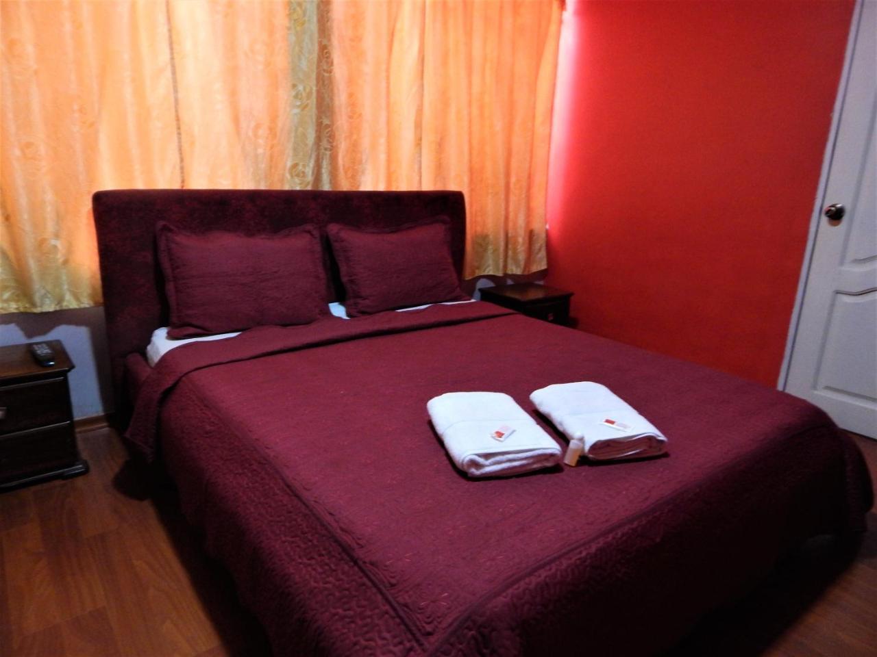 Hostal Imperial Кито Екстериор снимка